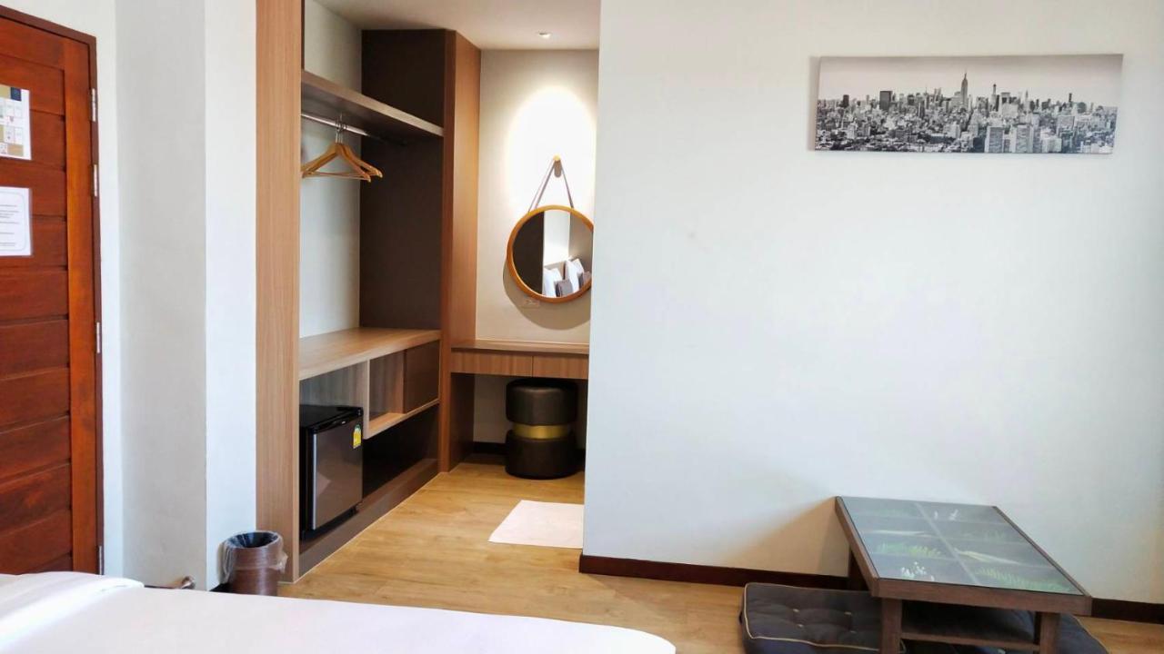 โคโค่ โฮเทล Koco Hotel Nakhonratcsaszima Kültér fotó