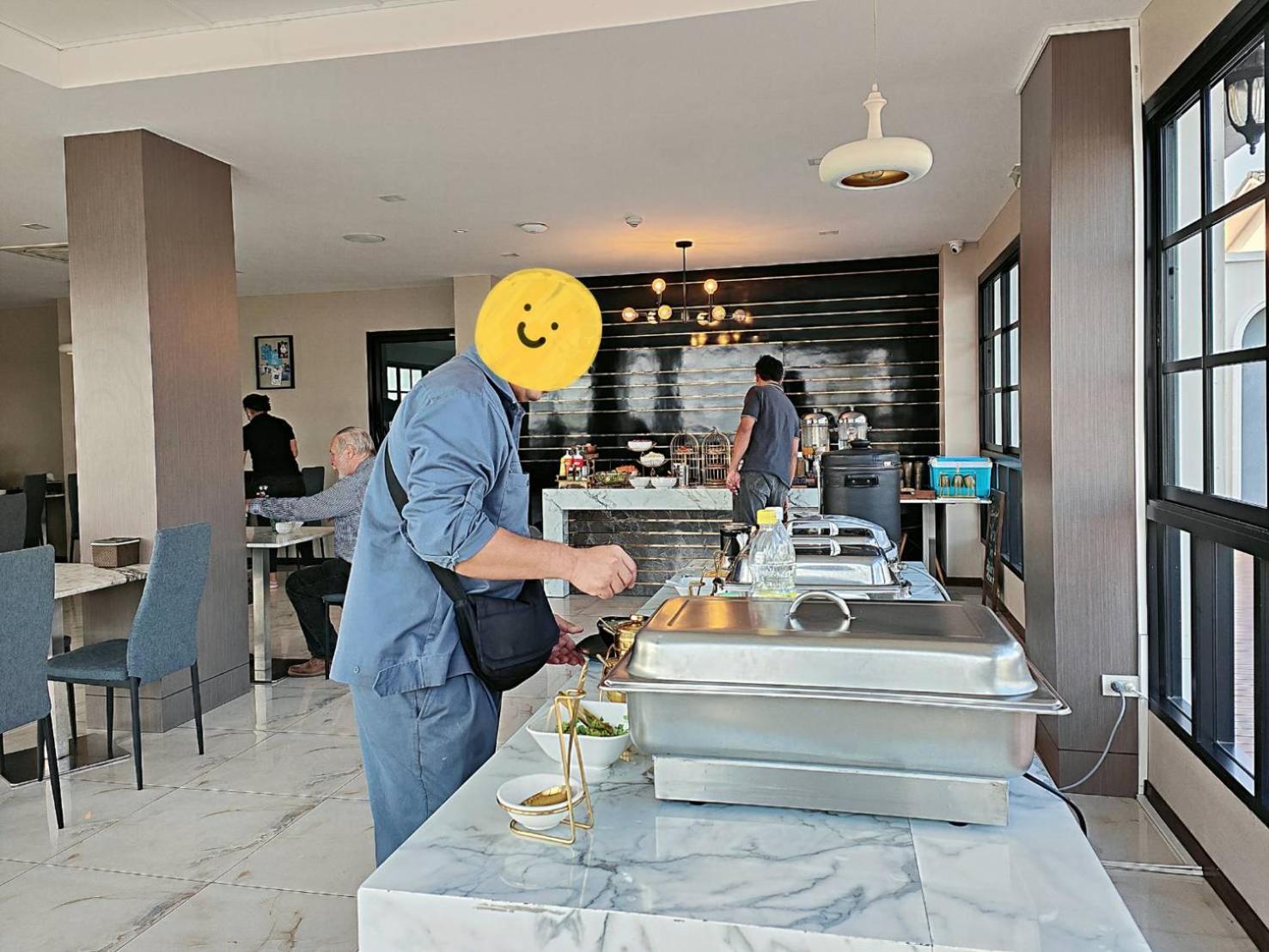 โคโค่ โฮเทล Koco Hotel Nakhonratcsaszima Kültér fotó